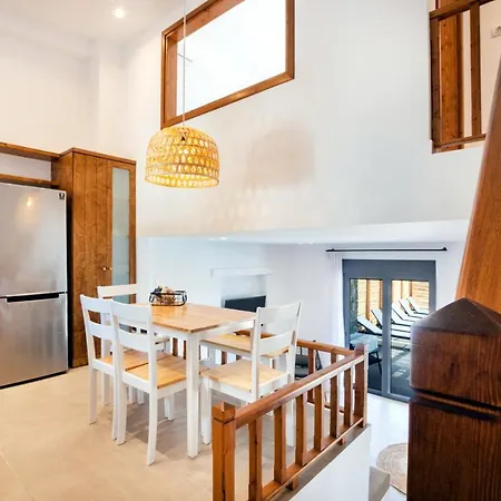 Vila Cato Agro 5, Seafront With Private Pool Afiartis