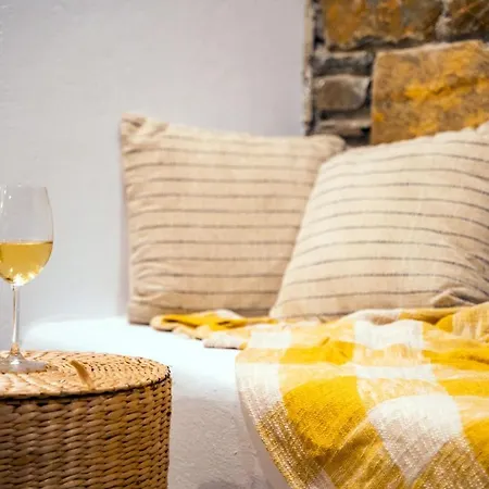 Cato Agro 5, Seafront With Private Pool