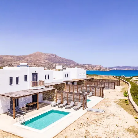 Cato Agro 5, Seafront With Private Pool