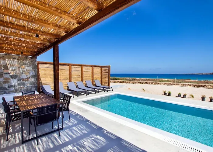 Cato Agro 5, Seafront With Private Pool