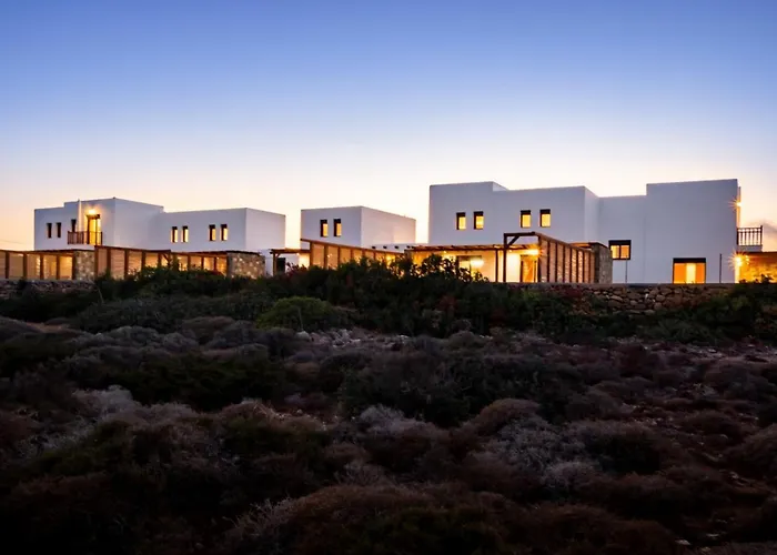 Cato Agro 5, Seafront With Private Pool *