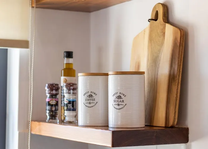 Cato Agro 5, Seafront With Private Pool فيلة