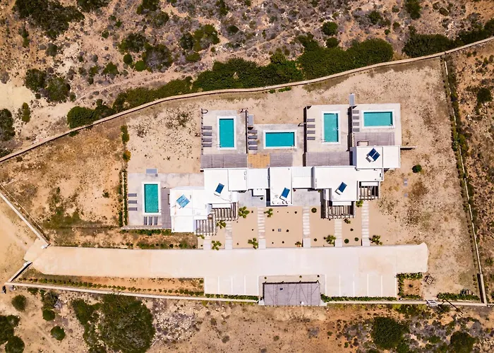 Cato Agro 5, Seafront With Private Pool فيلة *